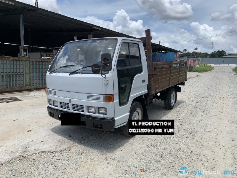 1992 Isuzu NHR54 2,500kg in Johor Manual for RM10,800 - mytruck.my