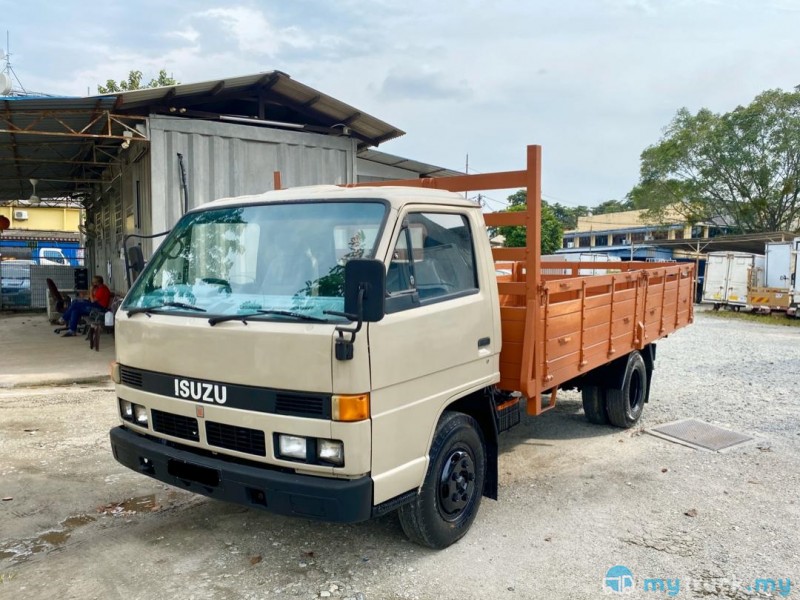 1997 Isuzu NPR58L CARGO 14FT 5,000kg in Selangor Manual for RM22,500 ...