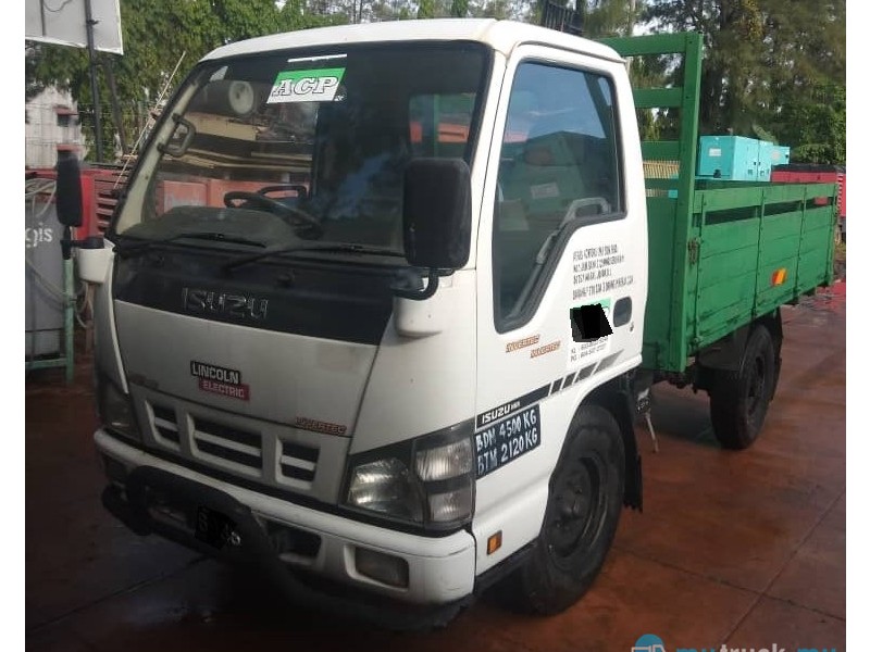 2011 Isuzu NKR55UEEH 4,500kg in Penang Manual for RM52,000 - mytruck.my