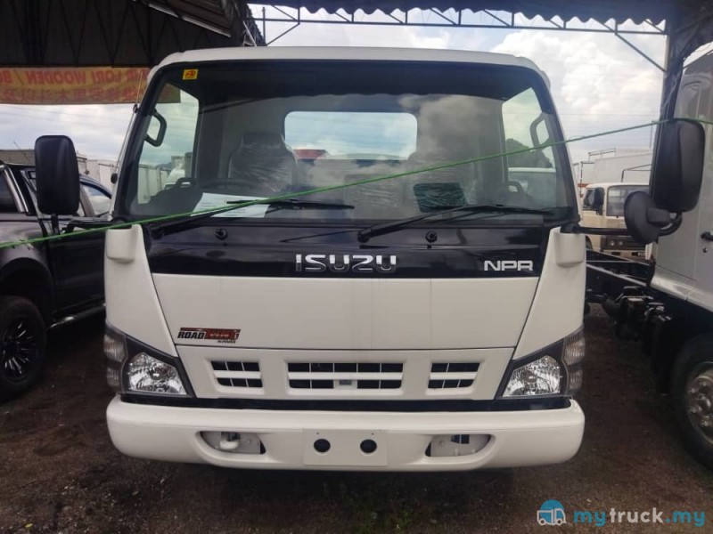 2021 Isuzu NPR81 7,500kg in Kuala Lumpur Semi-Auto for RM0 - mytruck.my