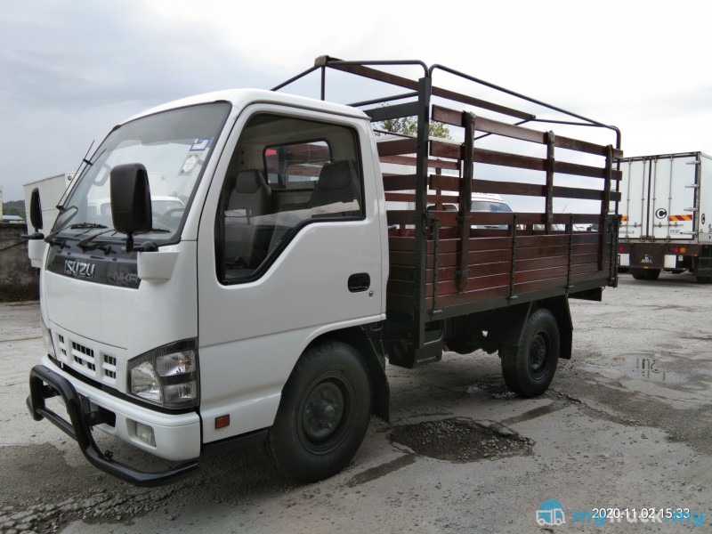 2011 Isuzu NKR55UEE 4,500kg in Selangor Manual for RM38,000 - mytruck.my