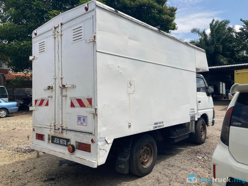 1997 Nissan NISSAN CABSTAR BOX petrol 2,500kg in Johor Manual for RM14 ...