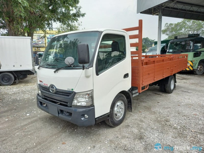 2012 Hino WU720R Kargo Am 16'9 5,000kg in Selangor Manual for RM73,500 ...