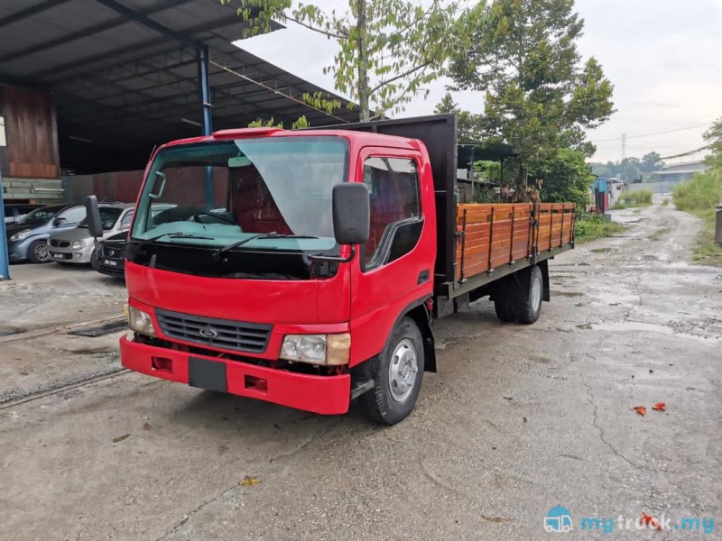 2002 Ford Trader 5,000kg in Johor Manual for RM45,800 - mytruck.my