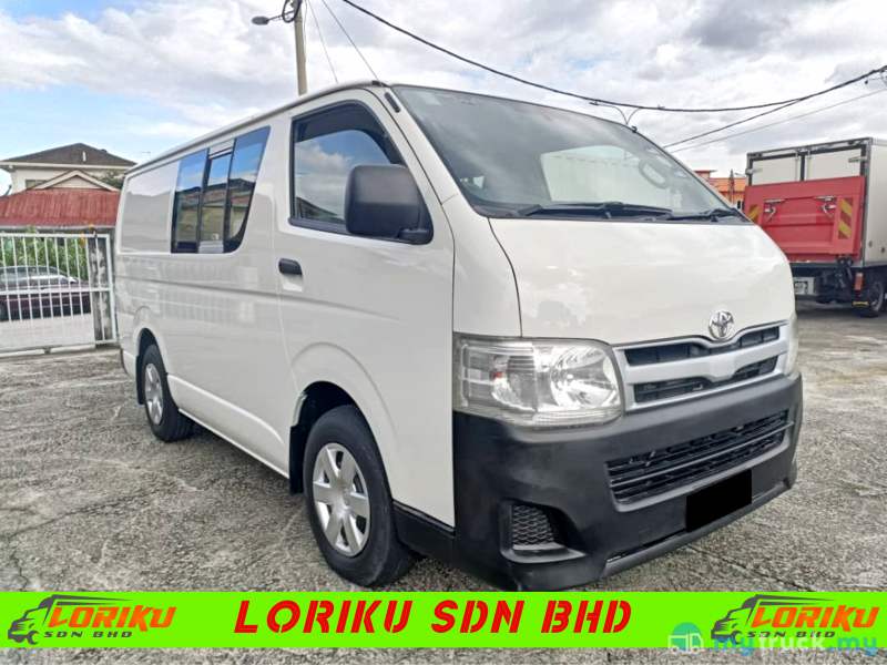 Toyota hiace semi panel sales van