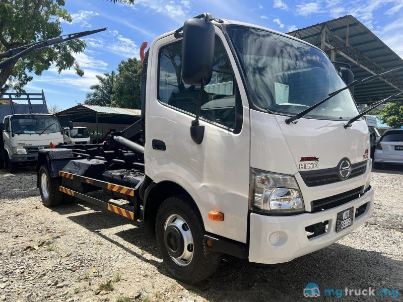 2019 Hino Xzu720 Arm roll 7,500kg in Johor Manual for RM108,000 ...