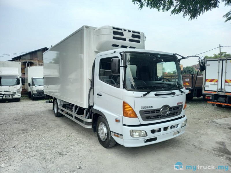 2024 Hino New Rebuilt FC7 Freezer Box 20'4 with Tail Lift (Unregister ...