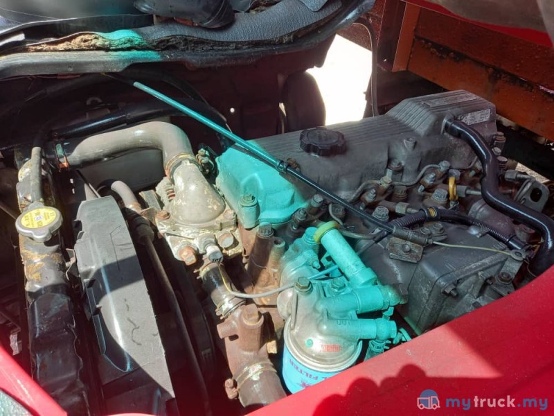 V116 2010 Daihatsu Delta V116 Wooden Kargo 14'3 5,000kg in Selangor Manual ...