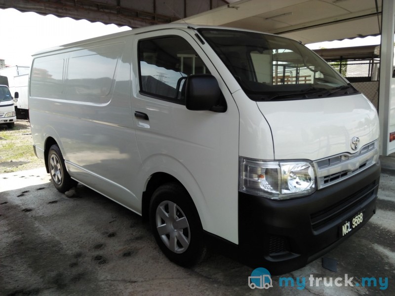 2010 Toyota hiace 5,000kg in Kuala Lumpur Manual for RM69,800 - mytruck.my