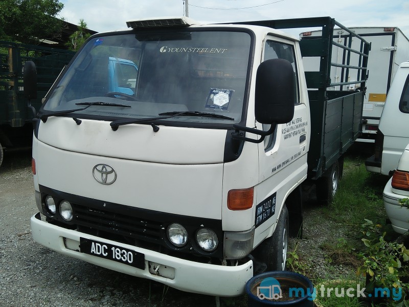 Toyota dyna 1996