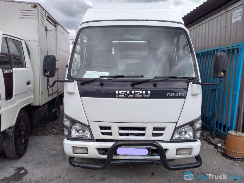 Isuzu nkr55 рефрижератор