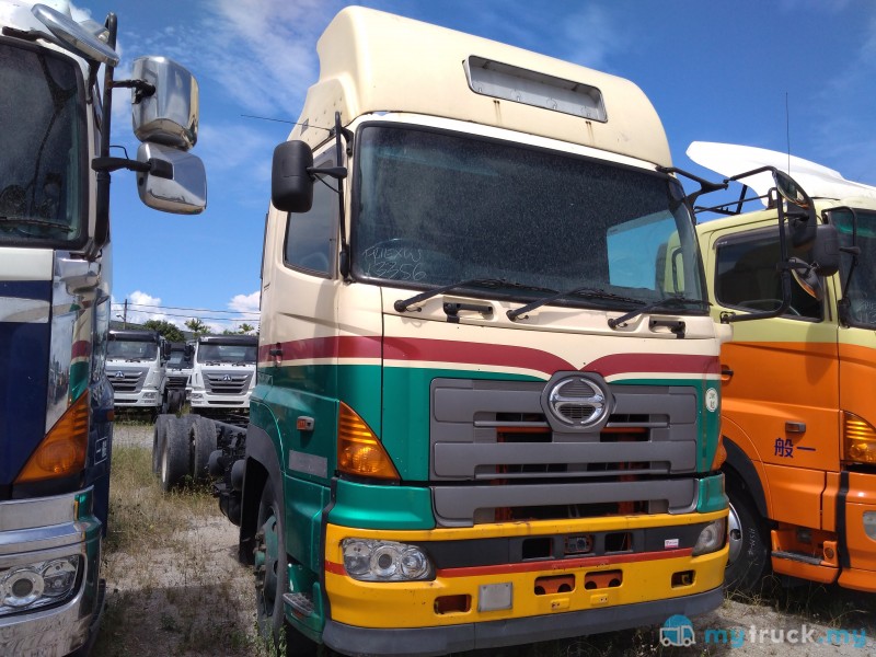 2017 Hino 700 SERIES 24,000kg in Penang Manual for RM0 - mytruck.my