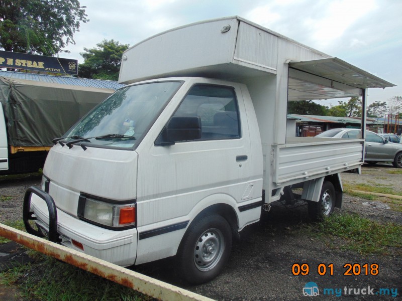 Nissan vanette 1996