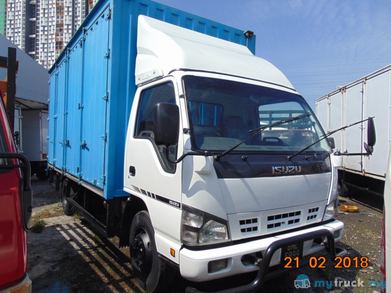 Isuzu npr 66