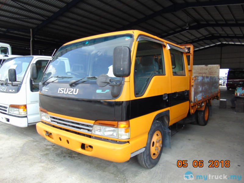 2018 Isuzu NPR71L 7,500kg in Johor Manual for RM0 - mytruck.my