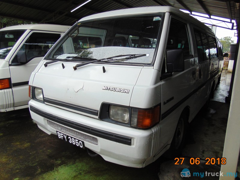 1999 Mitsubishi Delica 2,500kg in Johor Manual for RM19,800 - mytruck.my