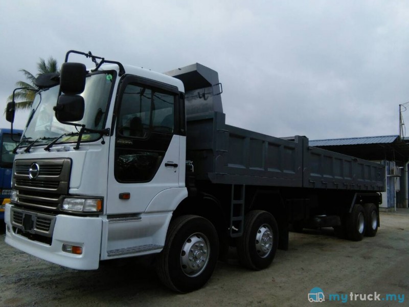 2018 Hino FN2P 30,000kg in Johor Manual for RM0 - mytruck.my