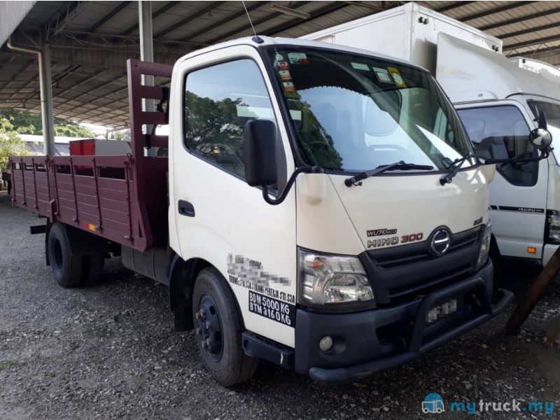 2015 Hino WU 710R 5,000kg in Selangor Manual for RM68,800 - mytruck.my