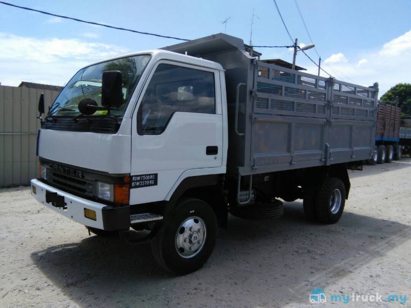 2018 Mitsubishi Canter 7,500kg in Johor Manual for RM0 - mytruck.my