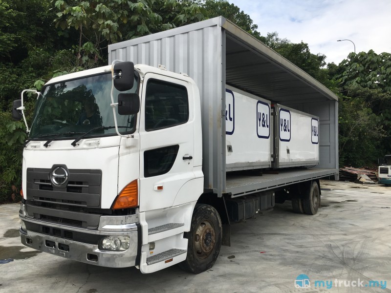 2019 Hino 700 18,000kg in Selangor Manual for RM0 - mytruck.my