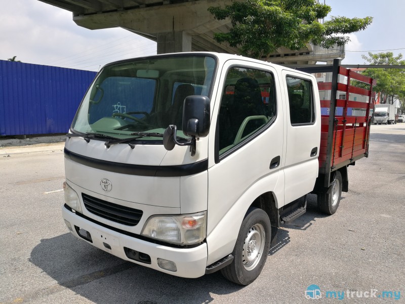 Toyota dyna hybrid