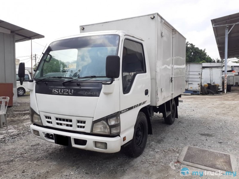 Isuzu nkr55 рефрижератор