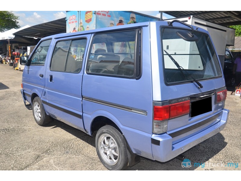 Nissan vanette 2001