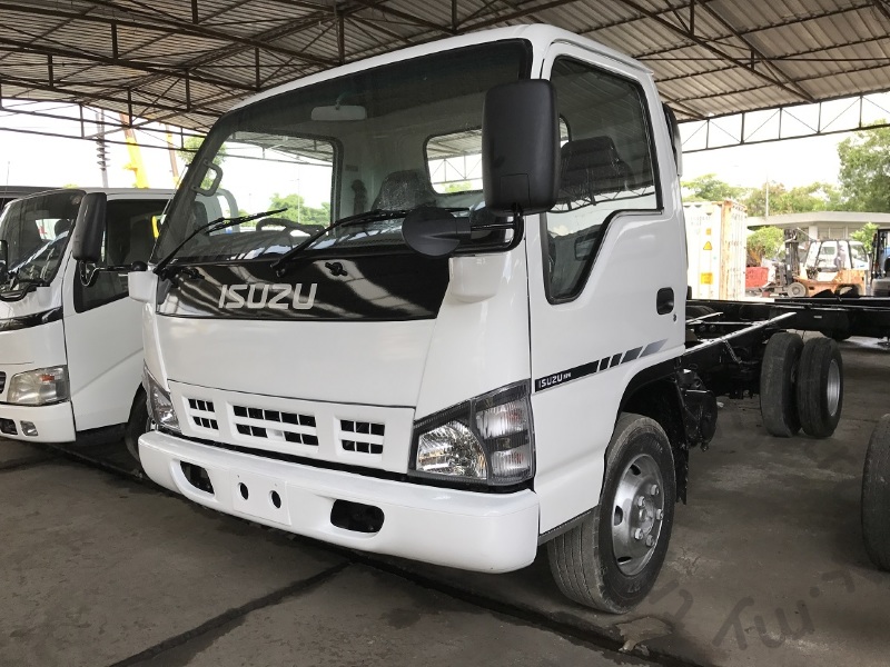 2017 Isuzu NPR 85 5,000kg in Selangor Manual for RM41,800 - mytruck.my