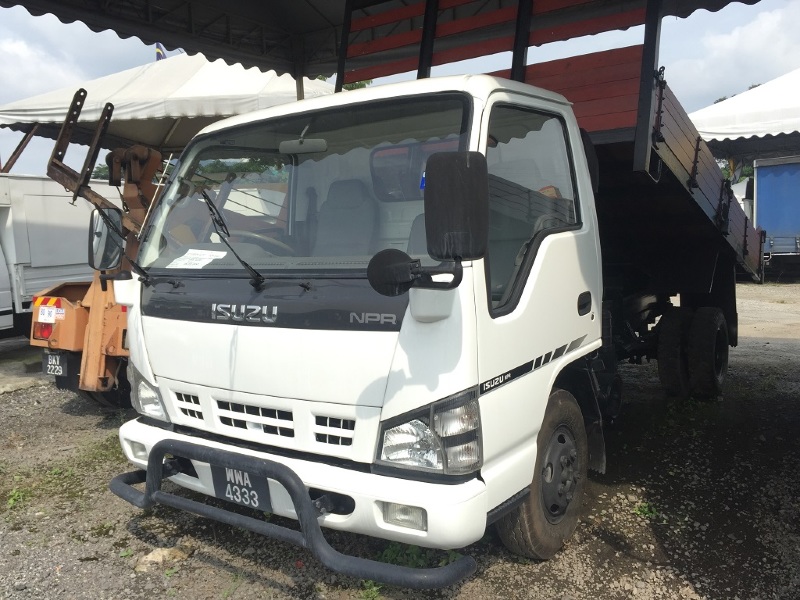 Isuzu npr 66